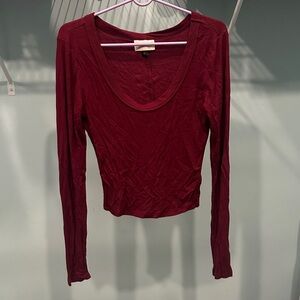 Women's Burgundy Long Sleeve Top